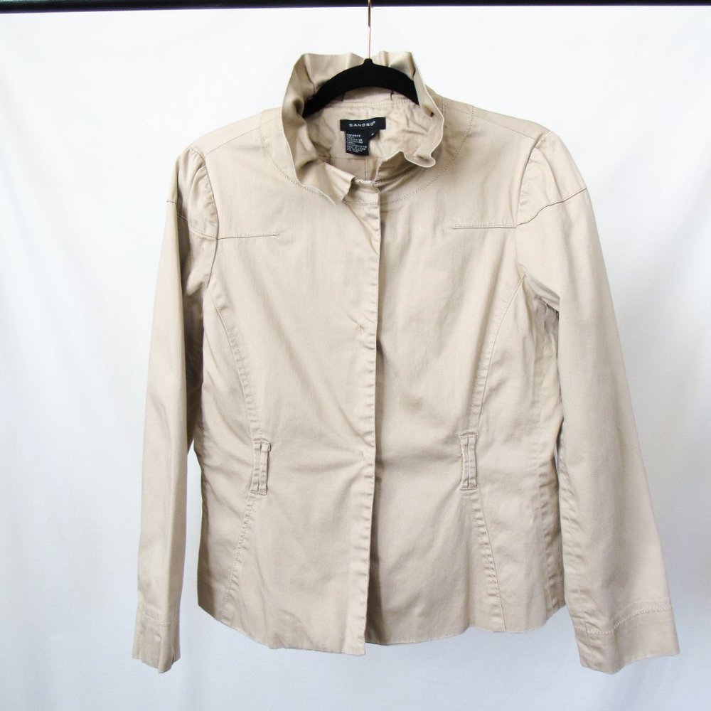 SANDRO Lightweight Cotton Jacket With Ruffle Collar Cropped in Tan/ Small
